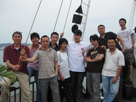 2009 Summer holiday on 4-star Bhaya yatch - Ha Long Bay